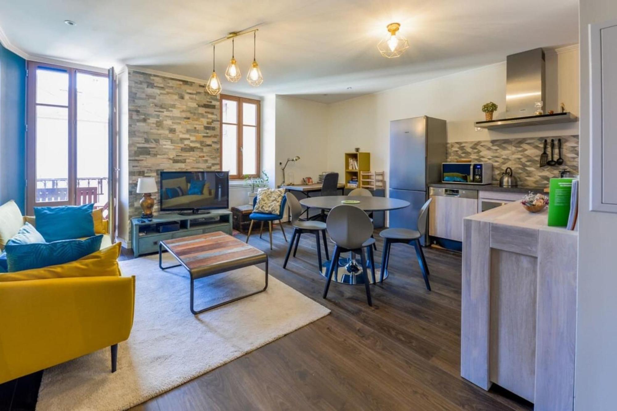 3-Star Rated Apartment In The Heart Of The Old Town With A View Annecy Eksteriør billede